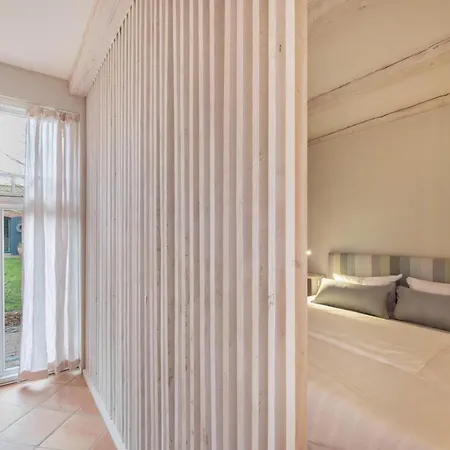 Eins Apartman